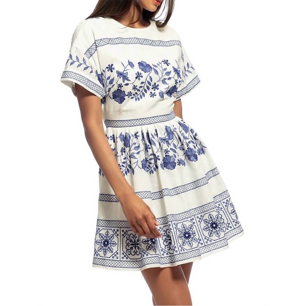 Shoshanna White Mini Dress with Blue Floral Embroidery - size 4
